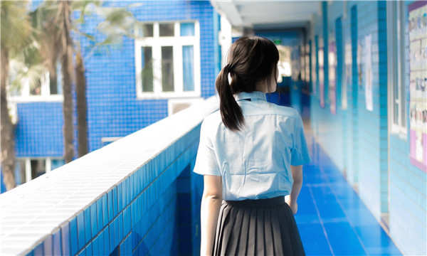 静乐如何找到一个可以帮助我生孩子的女人？